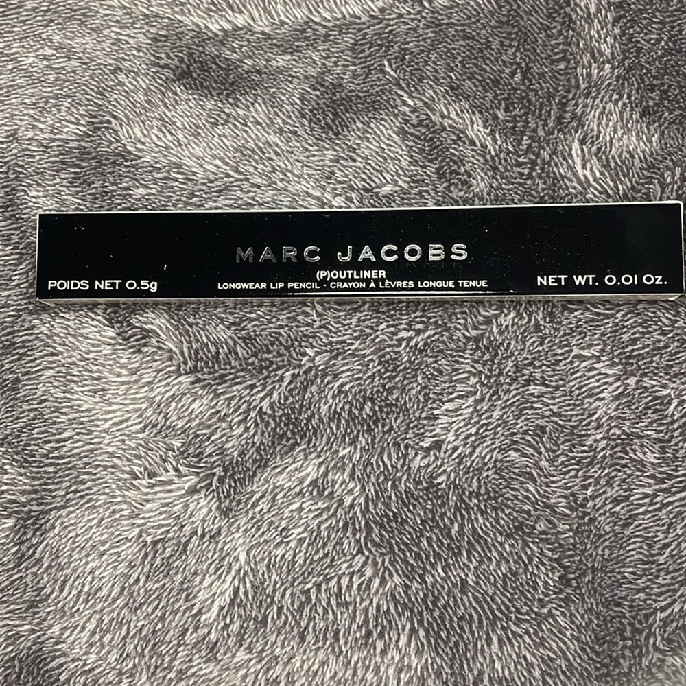 Marc Jacobs 314 Cream & Sugar (P)outliner - Picture 2 of 3